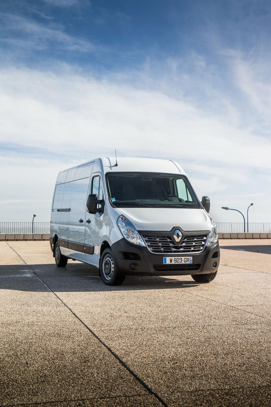  Renault Master Z.E. L3H2 Van 2018 года  (WW) (фото 3 из 10)